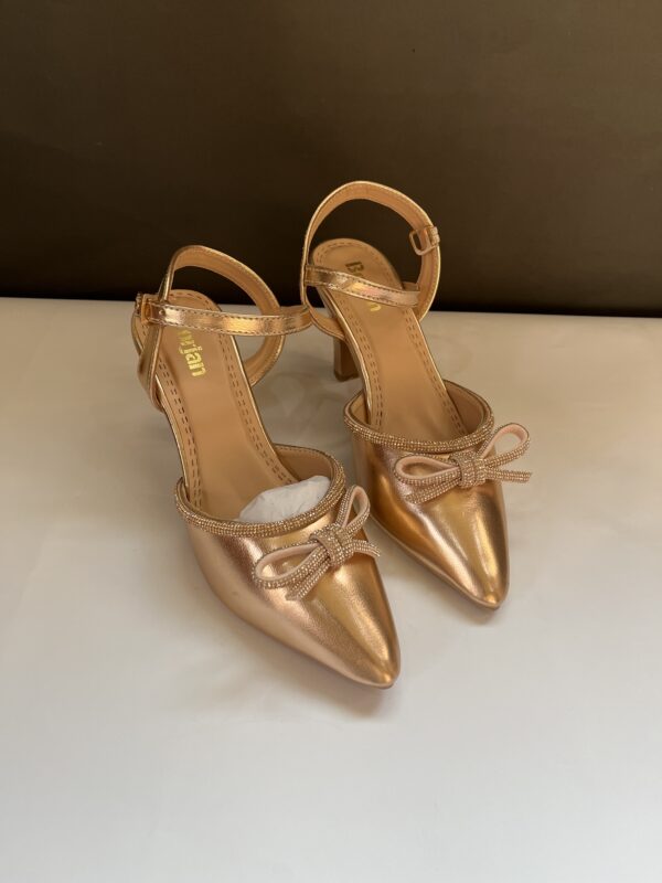 Golden Heels - Image 4