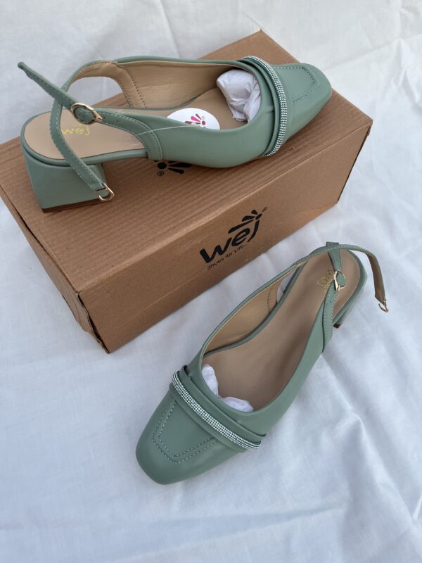 Very Comfortable block heels - Image 3