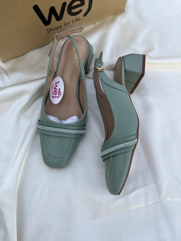 Very Comfortable block heels - Image 2