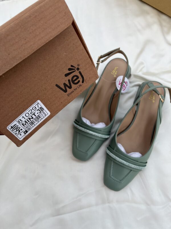 Very Comfortable block heels - Image 5