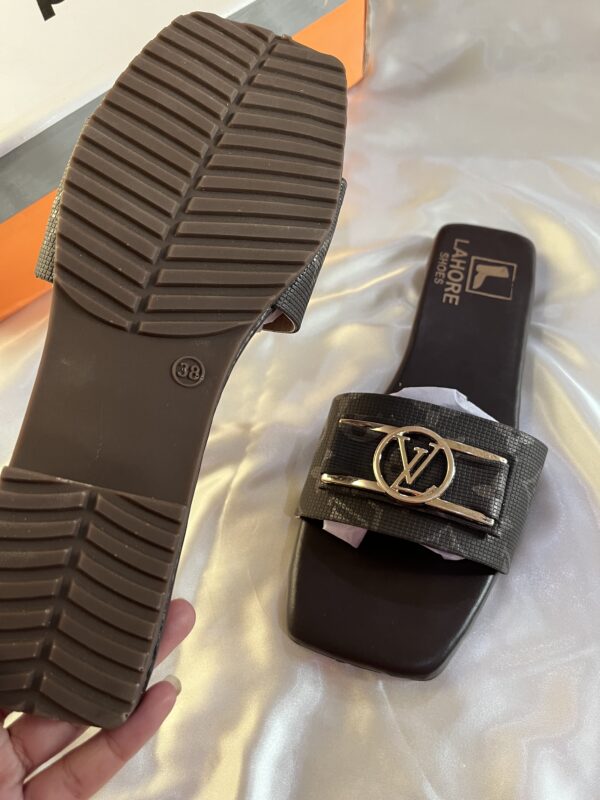 LV Slippers Very Comfy - Image 2