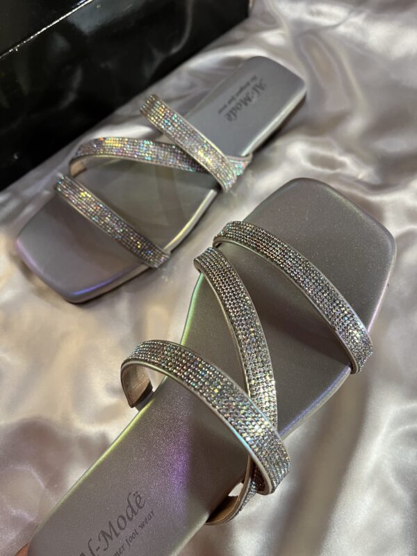 Very Comfy Fancy Straps Slippers - Image 2